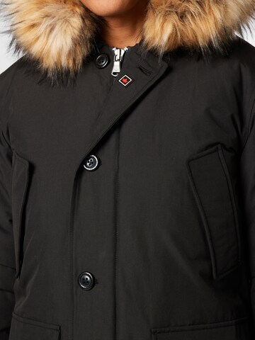 Canadian Classics Winter Jacket in Black