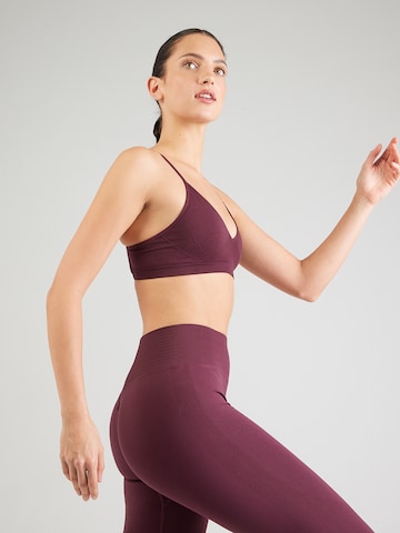 Bustier Soutien-gorge de sport 'Smooth' ICANIWILL en rouge : devant