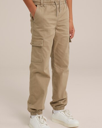 WE Fashion - Regular Calças em bege