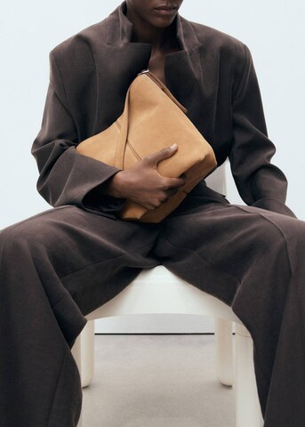 MANGO Tasche 'Hft Carnaby' in Braun