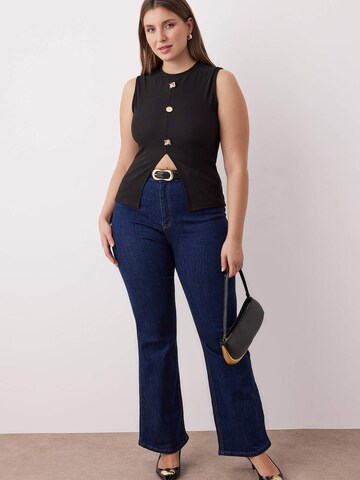 Trendyol Curve Топ в Черный