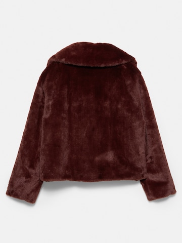 Pull&Bear Jacke in Rot