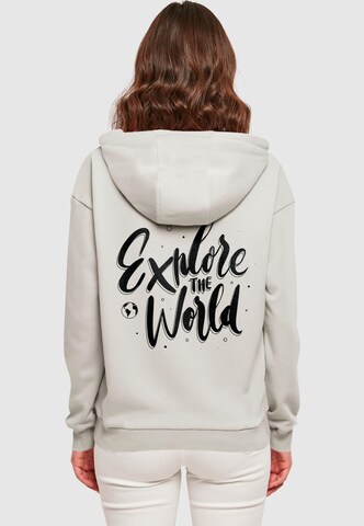 Merchcode Sweatshirt 'Explore The World Everyday' in Grijs