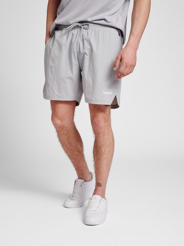Hummel Regular Sporthose 'TRAVIS' in Grau: Vorderseite