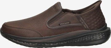 SKECHERS Slipper 'Slade' in Braun: Vorderseite