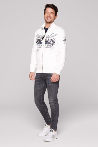 CAMP DAVID Sweatjacke mit Logo Artworks in Weiß
