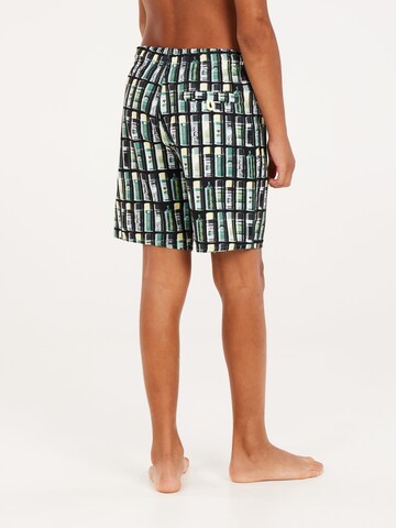 PROTEST Badeshorts 'PRTOSCAR JR'‌‌‌‌‌‌‌‌‌ in Grün