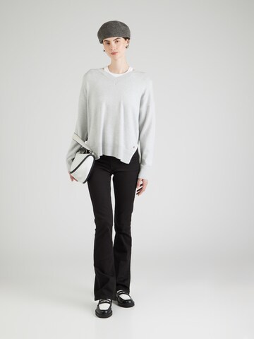 Frieda & Freddies NY Pullover i grå