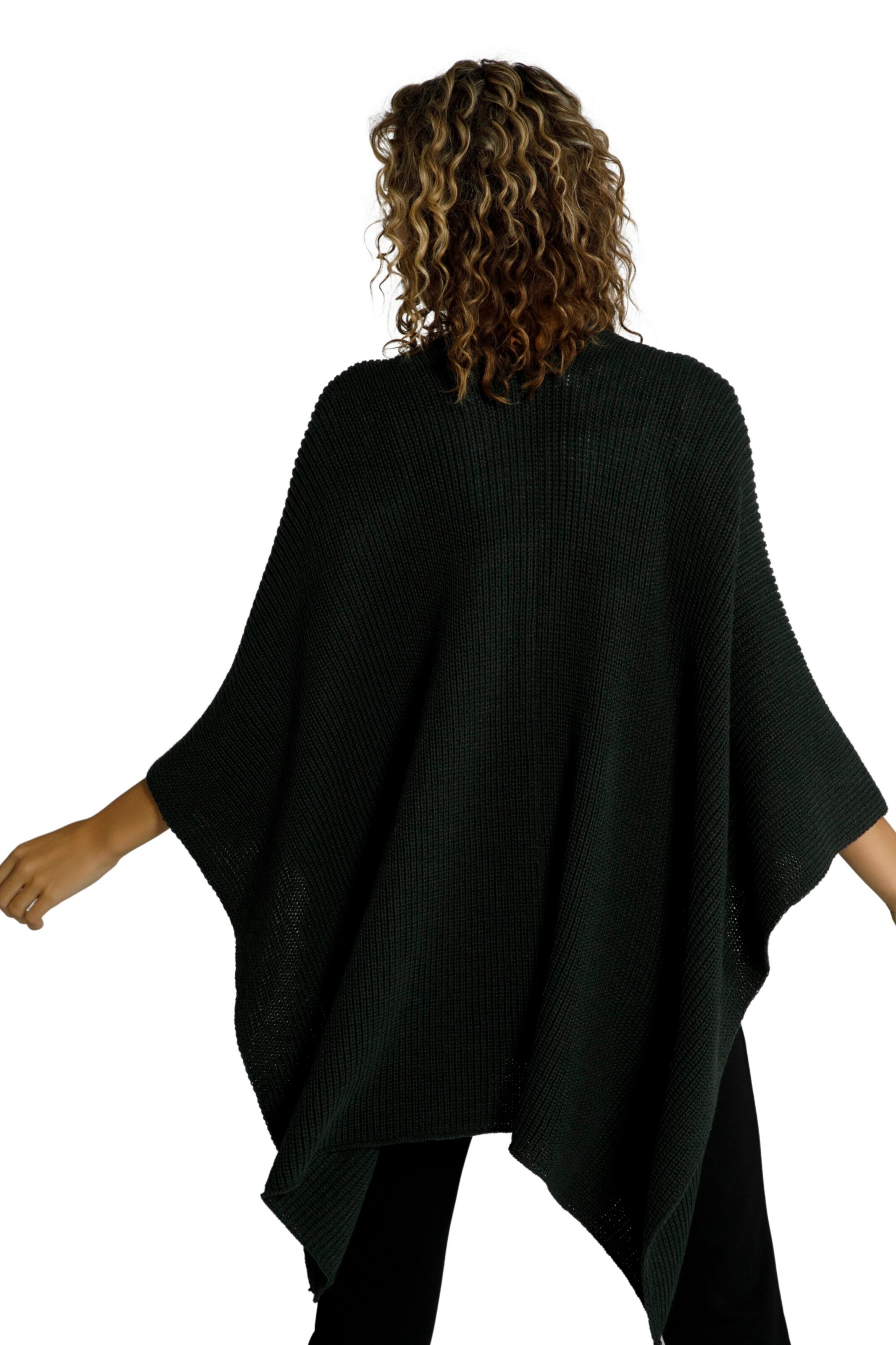 Frauen Pullover & Strick Gina Laura Poncho in Tanne - BS63675
