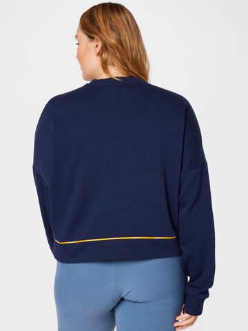 Reebok Sweatshirt in Blau