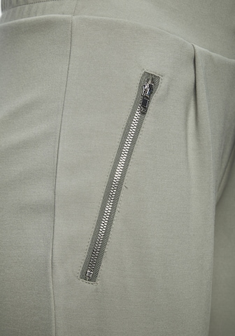 BEACH TIME Tapered Hose in Grün