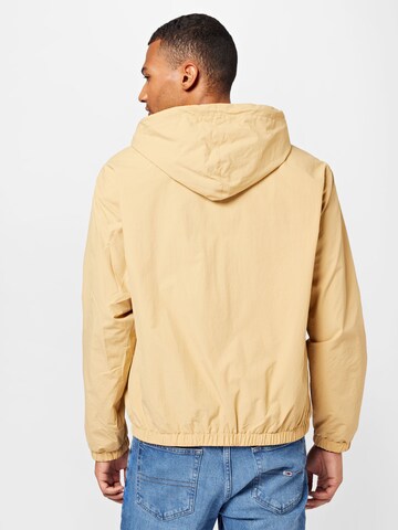 BURTON MENSWEAR LONDON Between-season jacket in Yellow