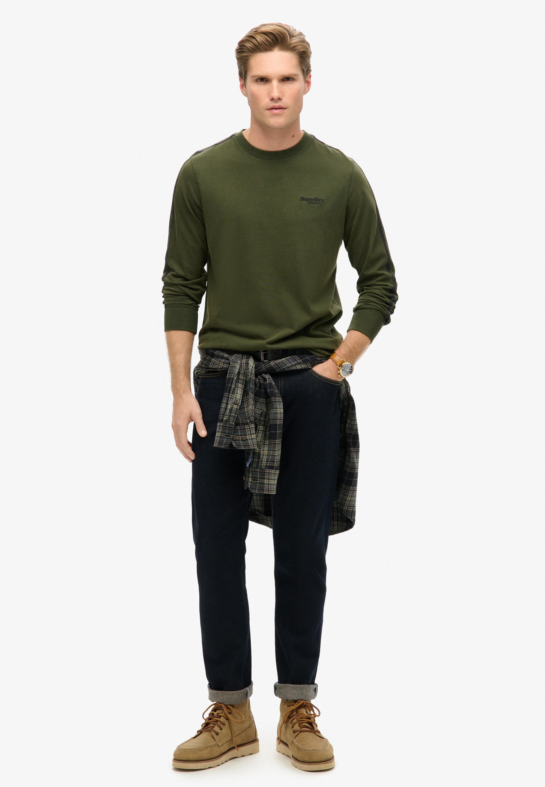 T-Shirt 'Essential' Superdry & Co en vert