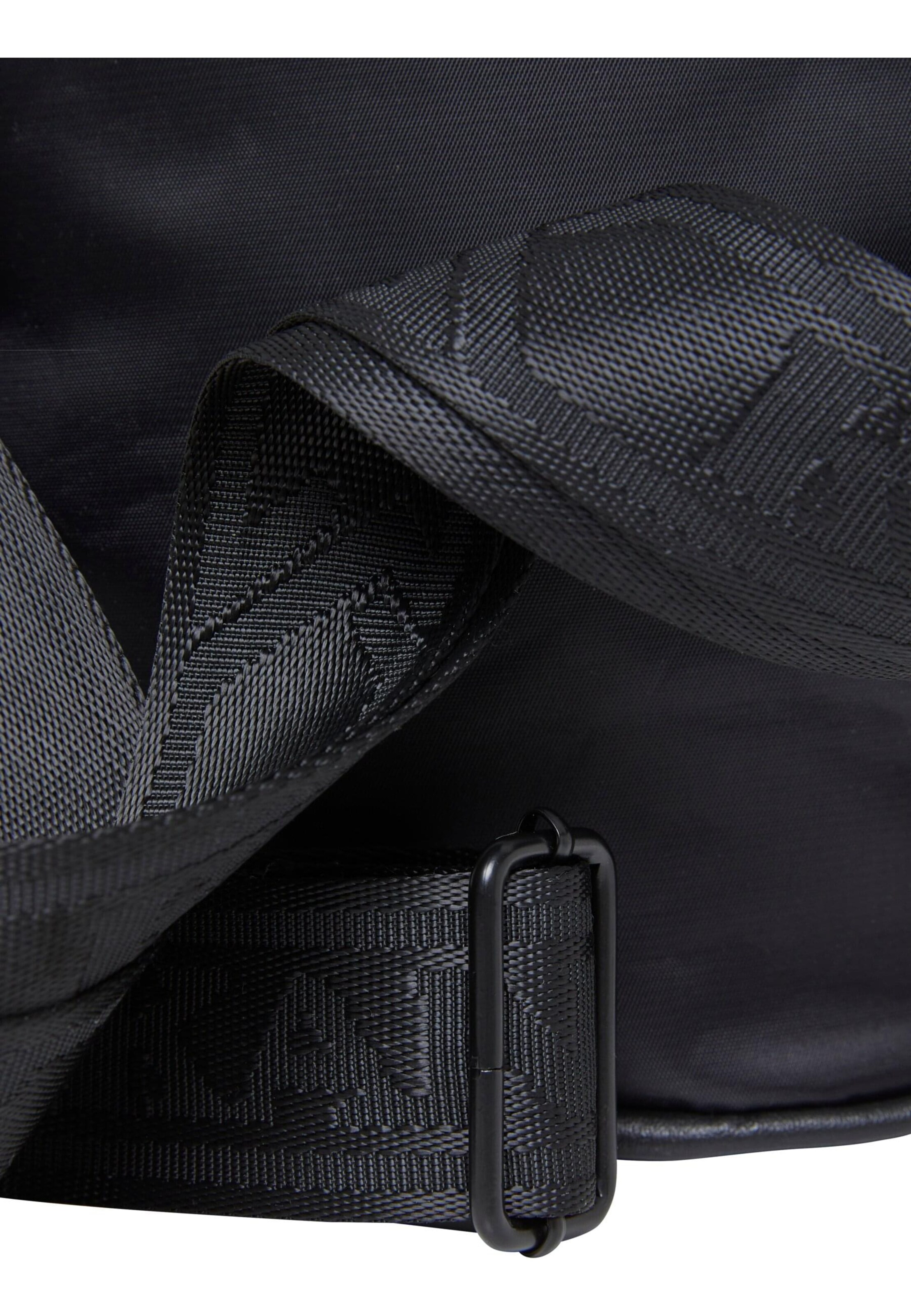 Karl Kani Crossbody bag 'Retro' in Black