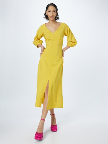 Closet London Φόρεμα σε κίτρινο