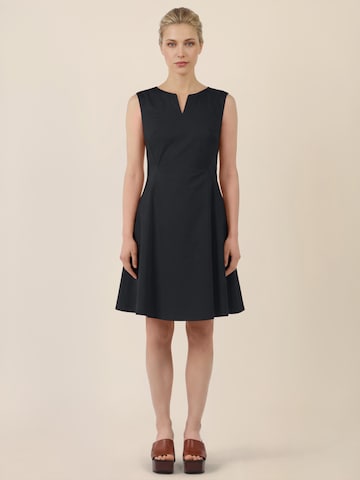 APART Kleid in Schwarz: Vorderseite