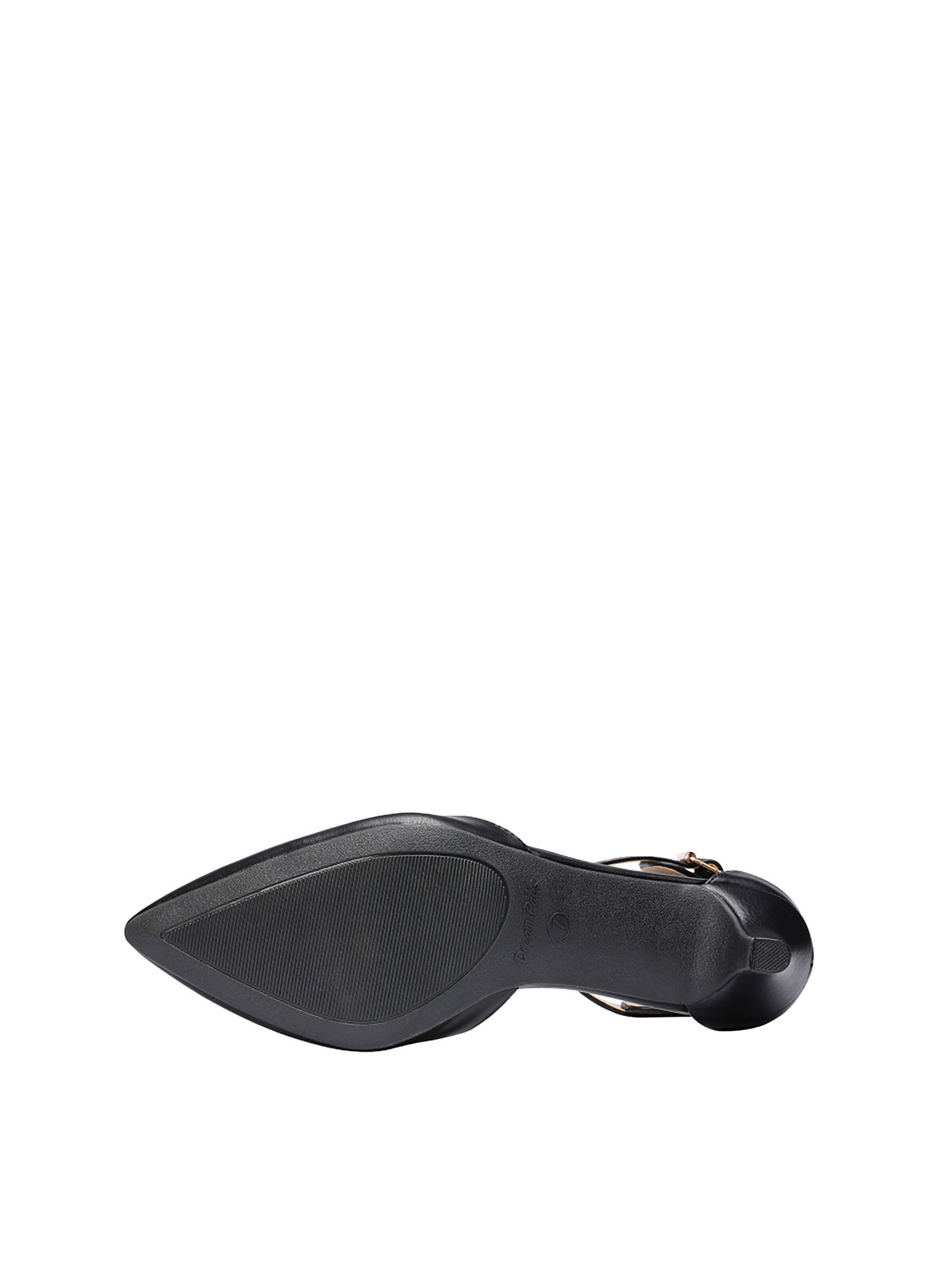 Dream Pairs Pumps in Black