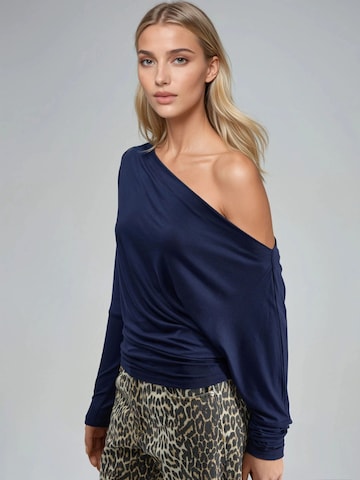 Busem Blouse in Blauw