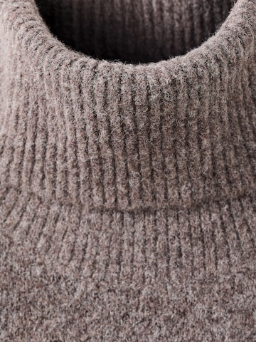 MANGO Kötött ruhák 'TALDOTE' - barna