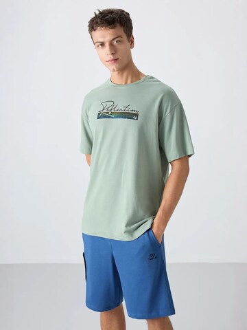 Tommy Life Shirt in Green: front