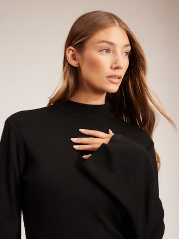 RÆRE by Lorena Rae Sweater 'Dena' in Black