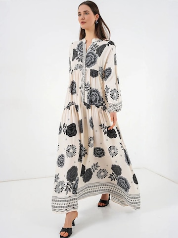 Bigdart Dress in Beige