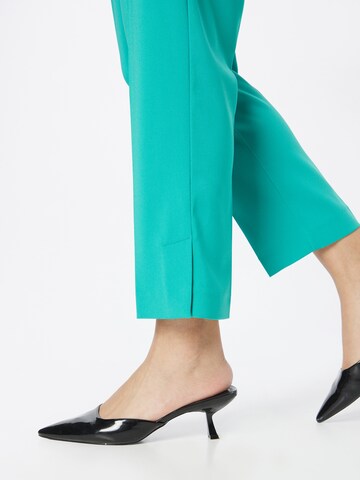 regular Pantaloni con piega frontale di PATRIZIA PEPE in verde