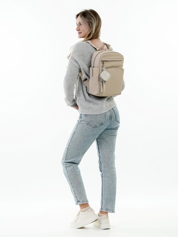 Suri Frey Backpack 'Cody' in Beige