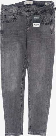 Gang Jeans in 28 in Grey: front