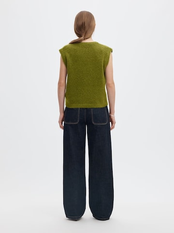 SELECTED - Chaleco de punto en verde