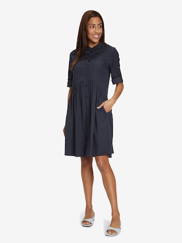 Vera Mont Shirt Dress in Blue: front