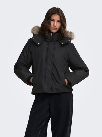 JDY - Chaqueta de invierno 'VELBA' en negro: frente