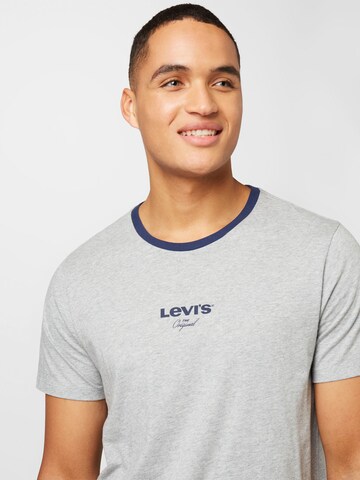 LEVI'S ® Regular Shirt 'Graphic Crewneck Tee' in Grey