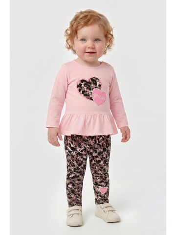 GUESS Set in Pink: front