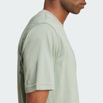 ADIDAS ORIGINALS Koszulka 'Trefoil Essentials' w kolorze zielony