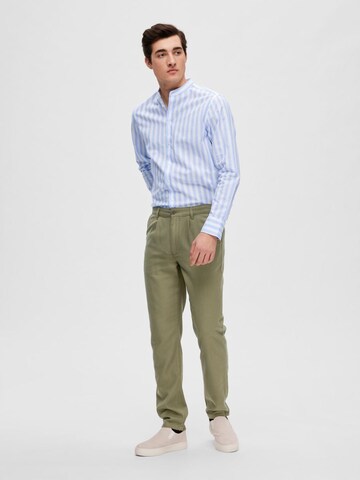Effilé Pantalon chino 'Jax' SELECTED en vert