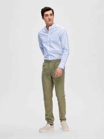 SELECTED HOMME Tapered Chino trousers 'Jax' in Green