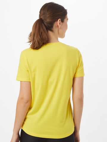 T-shirt fonctionnel 'Core' Superdry en jaune