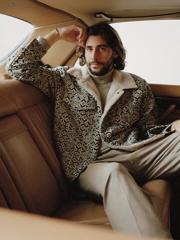 ABOUT YOU x Alvaro Soler Between-Season Jacket 'Carlo' in Beige