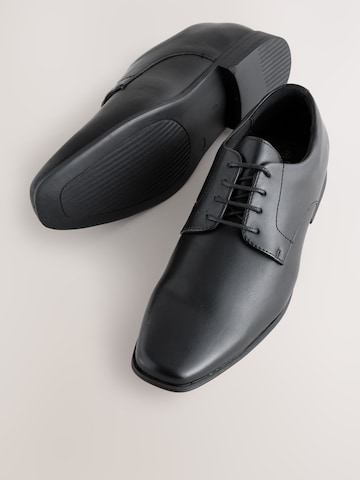 Scarpa stringata di Next in nero