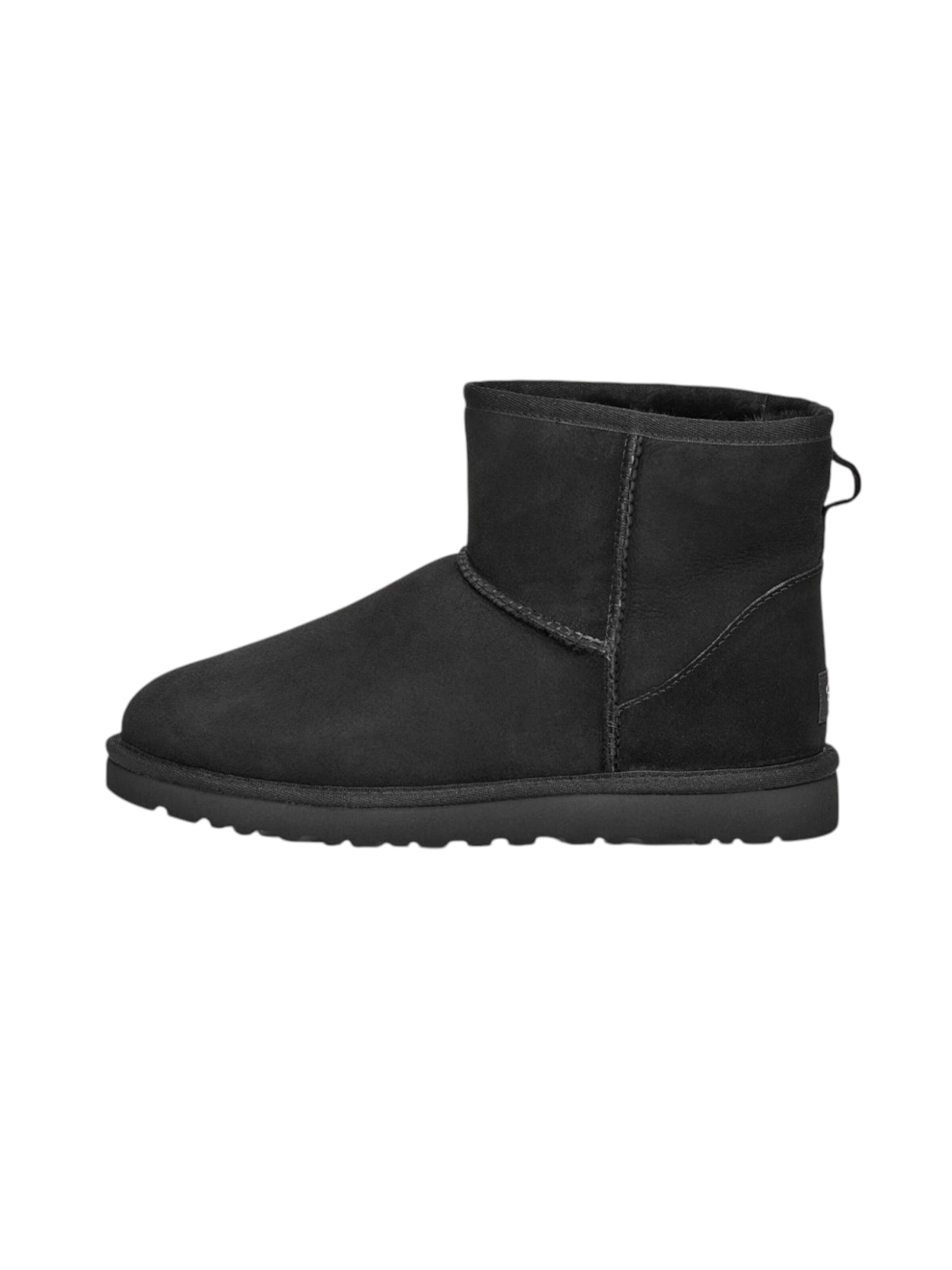 UGG Boots in Black: front