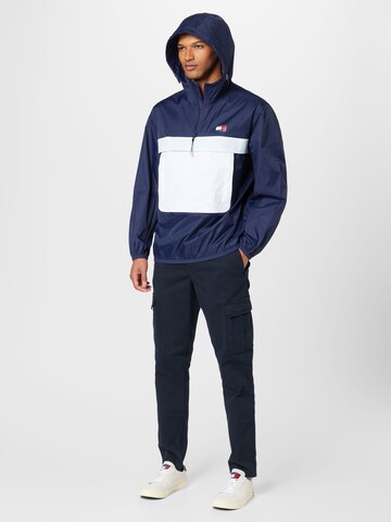 Tommy Jeans Between-season jacket 'Chicago' in Blue