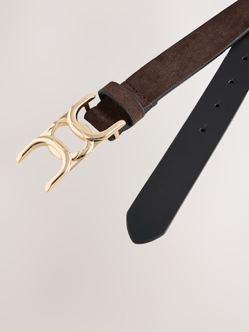 Next Vyö värissä ruskea