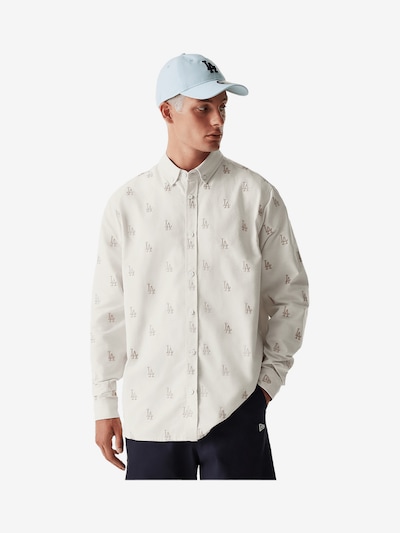 NEW ERA Button Up Shirt in White, Item view