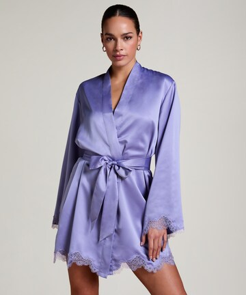 Hunkemöller Morgenmantel 'Sophia' in Lila: Vorderseite