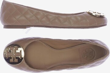 Tory Burch Ballerina 36 in Braun: predná strana