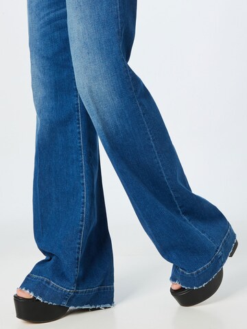 7 for all mankind Bootcut Jeans in Blau