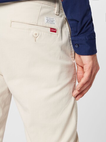 LEVI'S ® - Slimfit Calças chino 'XX Chino Slim II' em bege