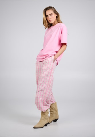 OH APRIL Shirt 'Toast' in Roze