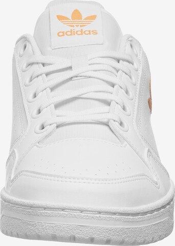 Baskets basses 'Ny 90' ADIDAS ORIGINALS en blanc